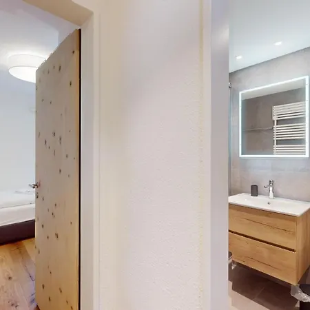 Lavinas 2 - Celerina Apartment *