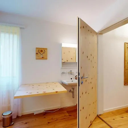 Lavinas 2 - Celerina Daire